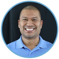 Staff member Elio Chavez from ID_62c190