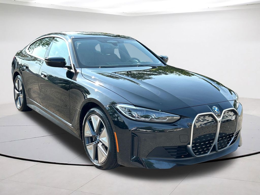2024 BMW i4
