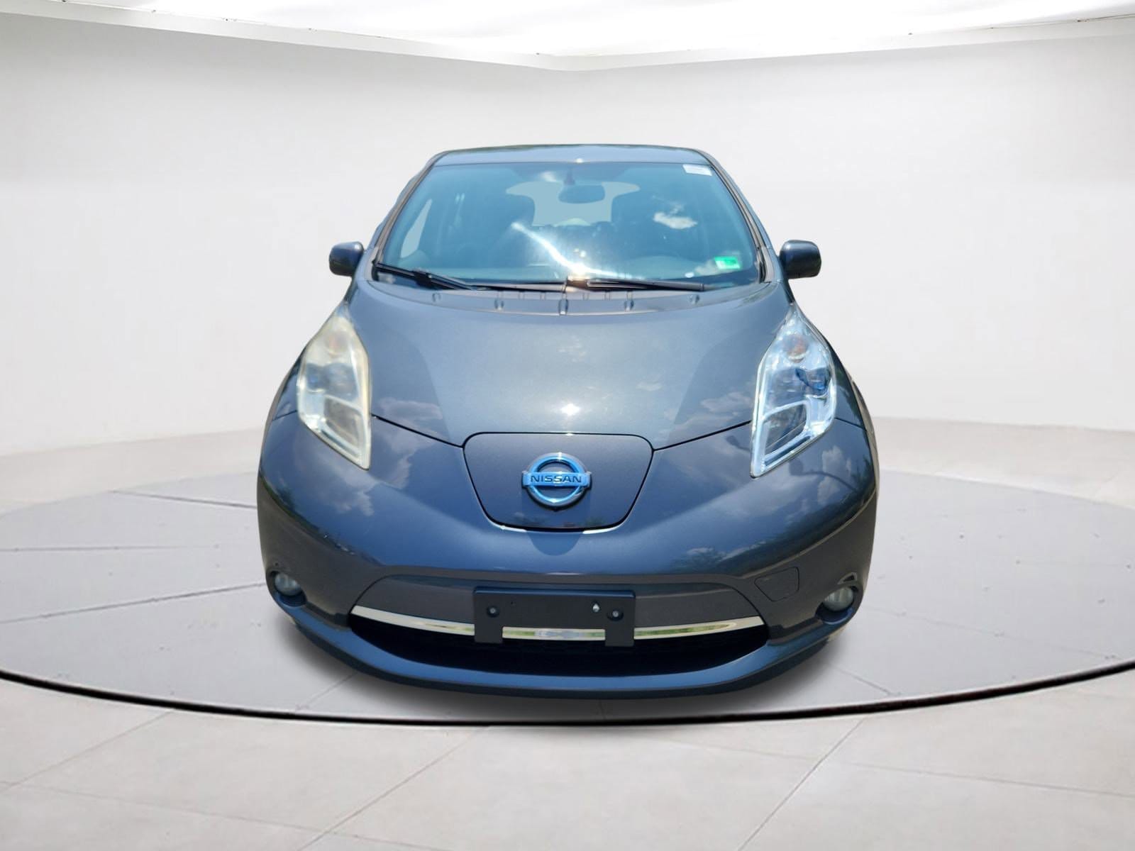 Used 2013 Nissan LEAF SL with VIN 1N4AZ0CPXDC415467 for sale in Falls Church, VA