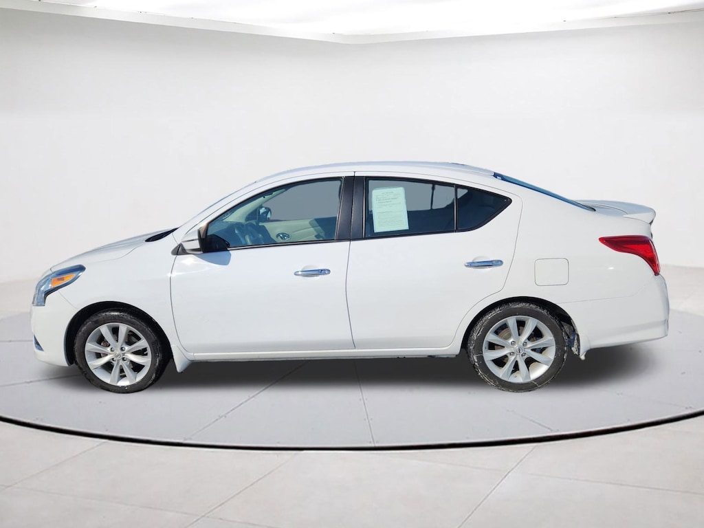 Used 2015 Nissan Versa SL Sedan