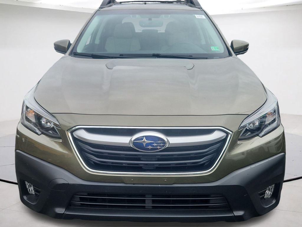 Used 2022 Subaru Outback Premium SUV