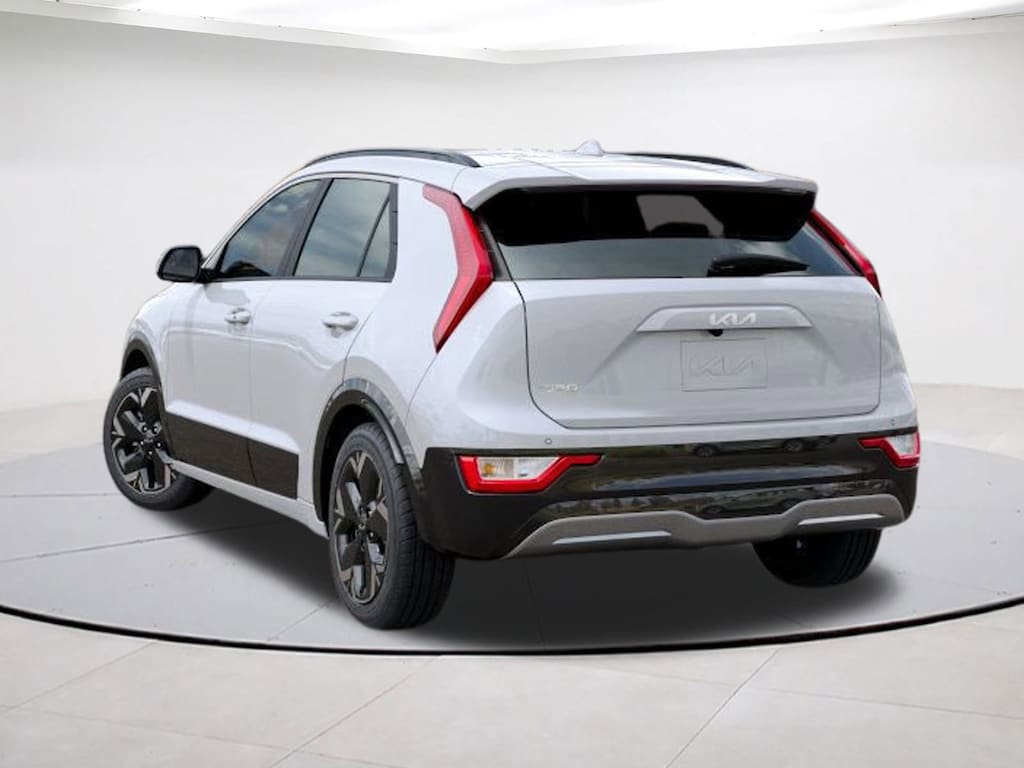 New 2025 Kia Niro EV Wind SUV