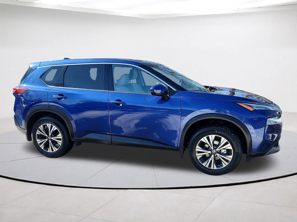Used 2021 Nissan Rogue SV SUV