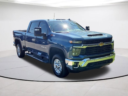 Used 2025 Chevrolet Silverado 2500HD LT 4WD Crew Cab 159 LT 2GC4KNE71S1184242 for sale in Alexandria, VA