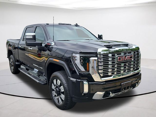 2025 GMC Sierra 4WD Crew Cab Standard Box Denali's photo