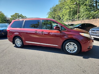 2016 Toyota Sienna L Van 5TDYK3DC8GS727879