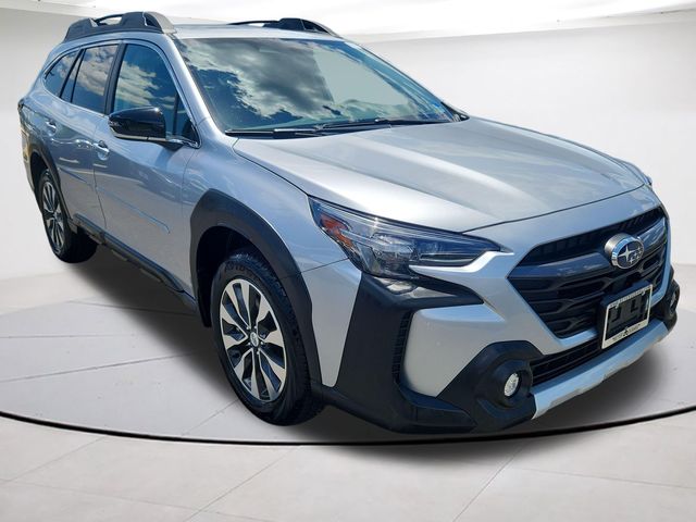 2025 Subaru Outback Limited's photo