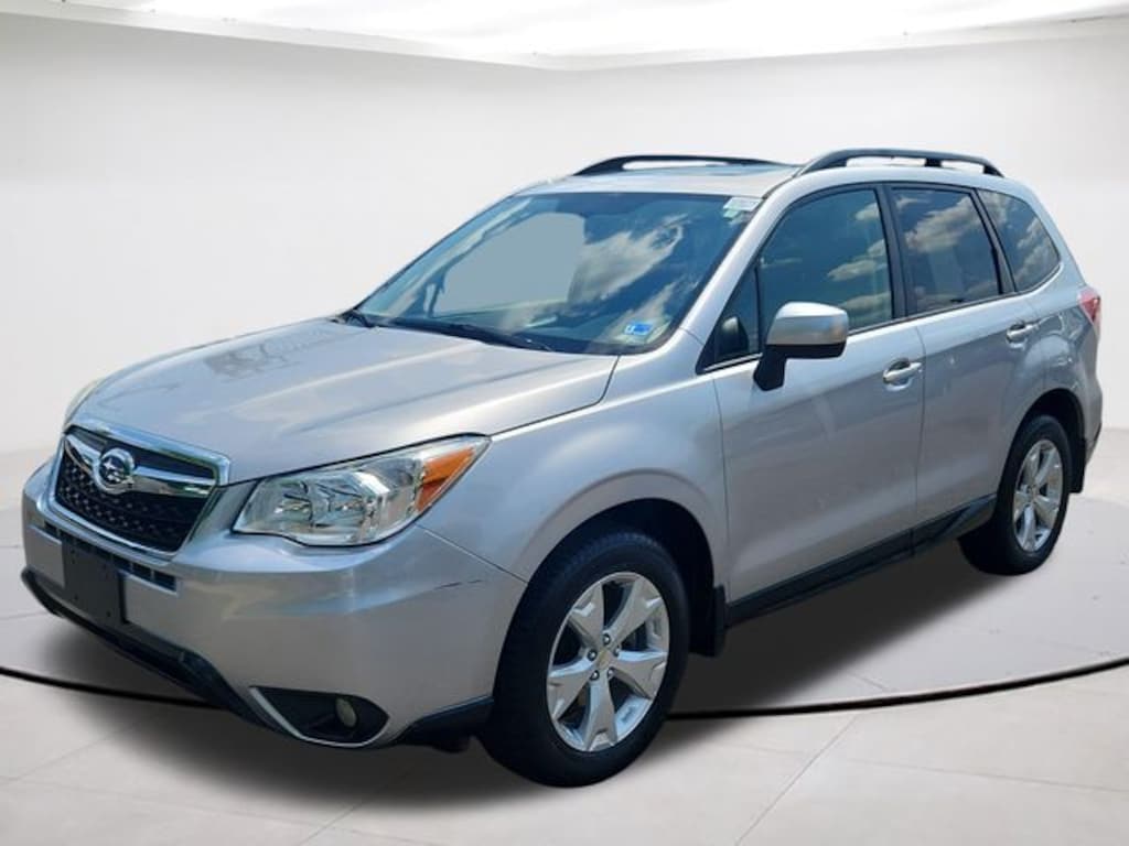 Used 2015 Subaru Forester 2.5i Premium SUV