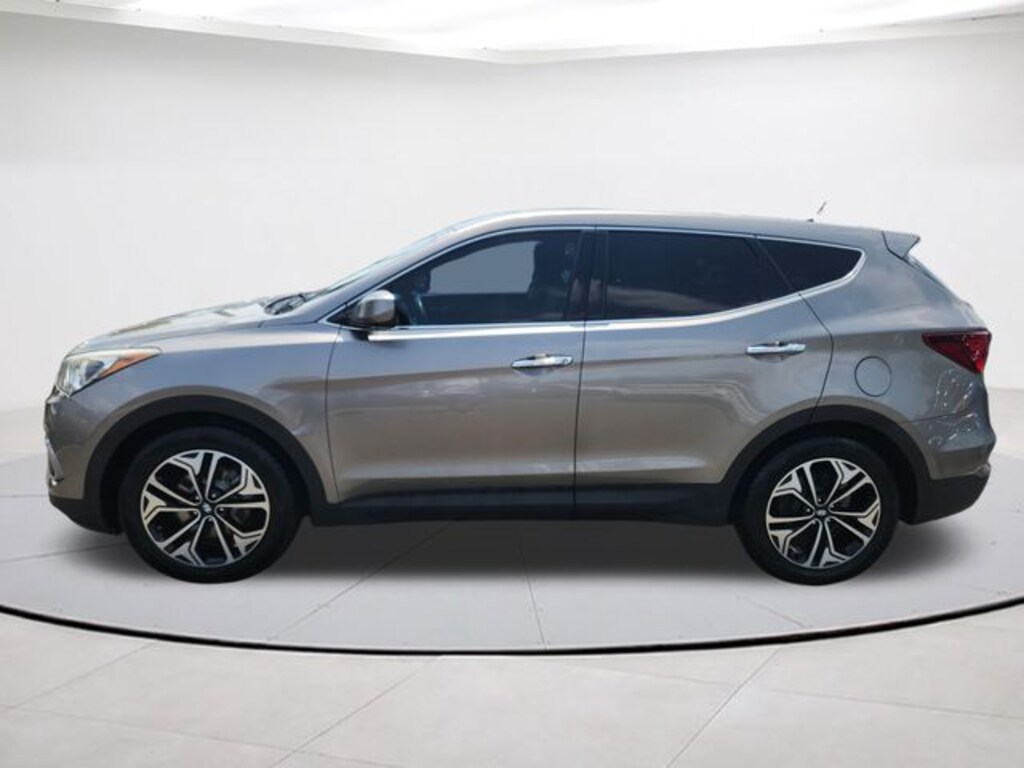 Used 2018 Hyundai Santa Fe Sport 2.4 Base SUV