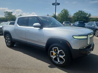 2023 Rivian R1T Adventure Adventure Quad-Motor Large Pack 7FCTGAAA8PN020929