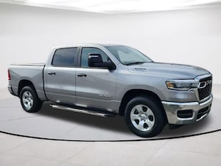2025 Ram 1500 Tradesman Truck 1C6RRFGG2SN576513