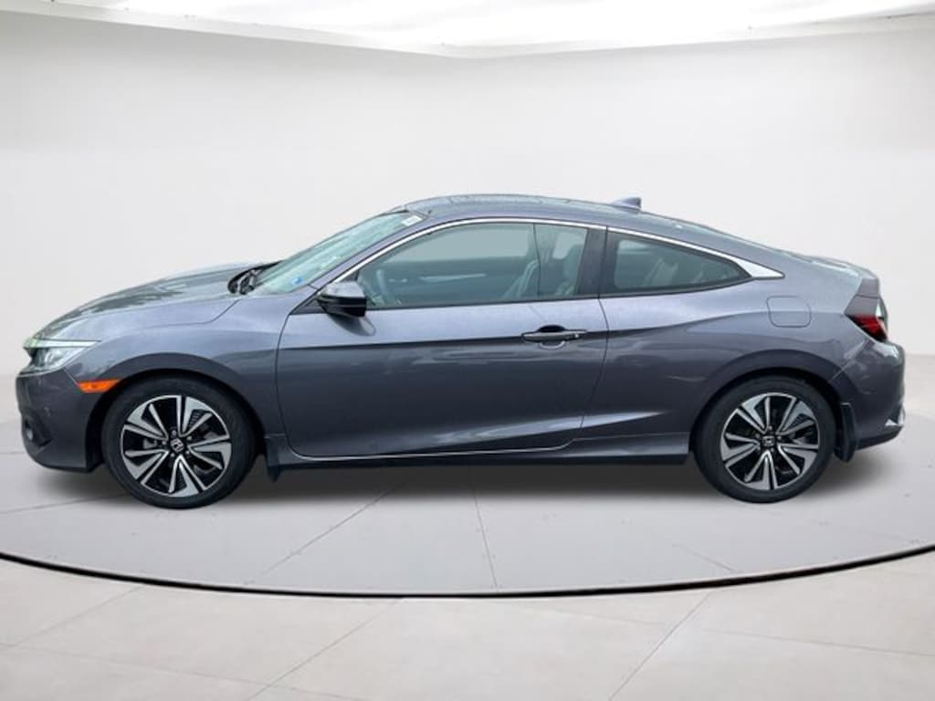 Used 2017 Honda Civic EX-T Coupe