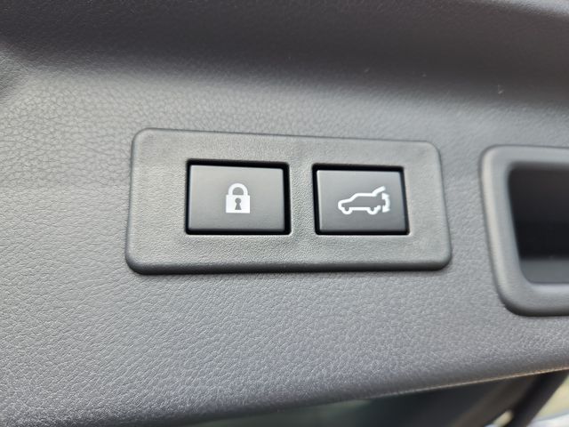 2026 Subaru Forester Touring - Photo 9