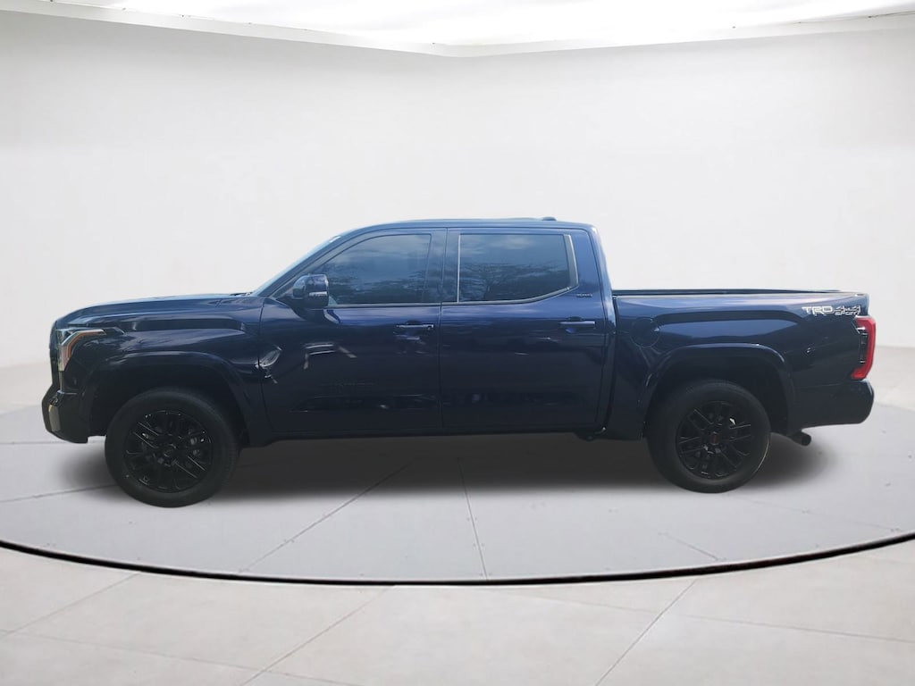 Used 2022 Toyota Tundra SR5 SR5 CrewMax 5.5 Bed
