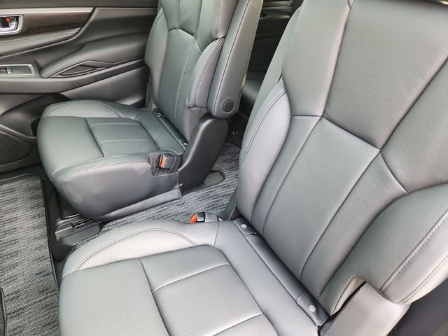 2026 Subaru Ascent Touring - Photo 19