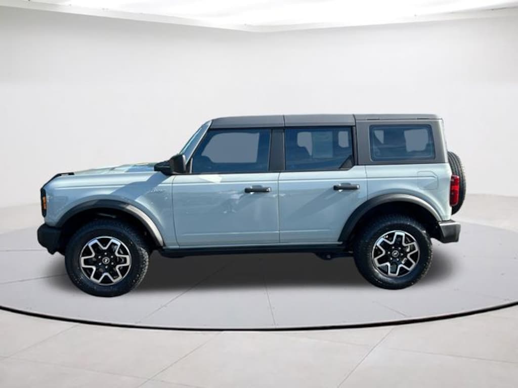 Used 2022 Ford Bronco Base SUV