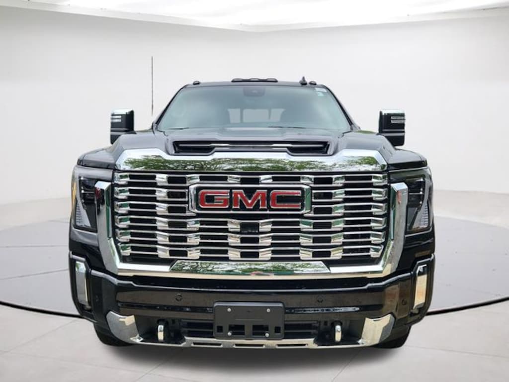 Used 2025 GMC Sierra 3500HD Denali Truck