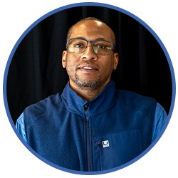 Staff member Omari Betts from ID_d67faad82e96