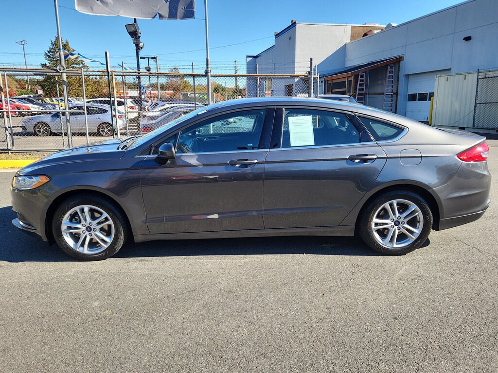 Used 2018 Ford Fusion SE SE FWD