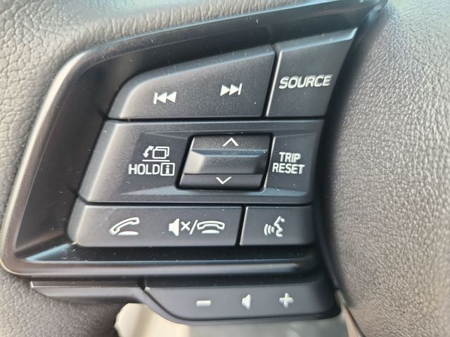 2026 Subaru Outback Limited - Photo 17