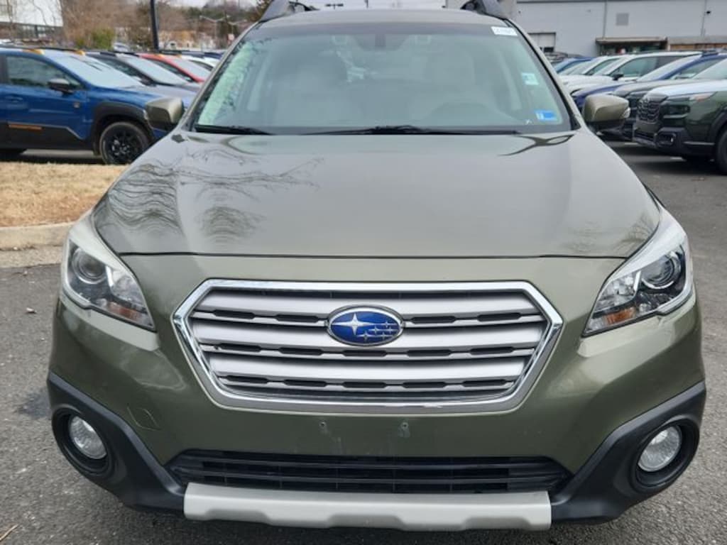 Used 2017 Subaru Outback 3.6R Limited SUV
