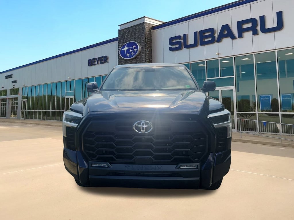 Used 2022 Toyota Tundra SR5 SR5 CrewMax 5.5 Bed