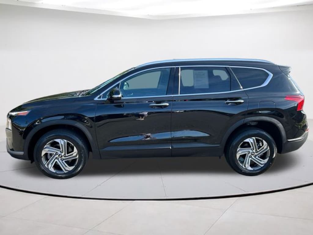 Used 2023 Hyundai Santa Fe SEL SUV