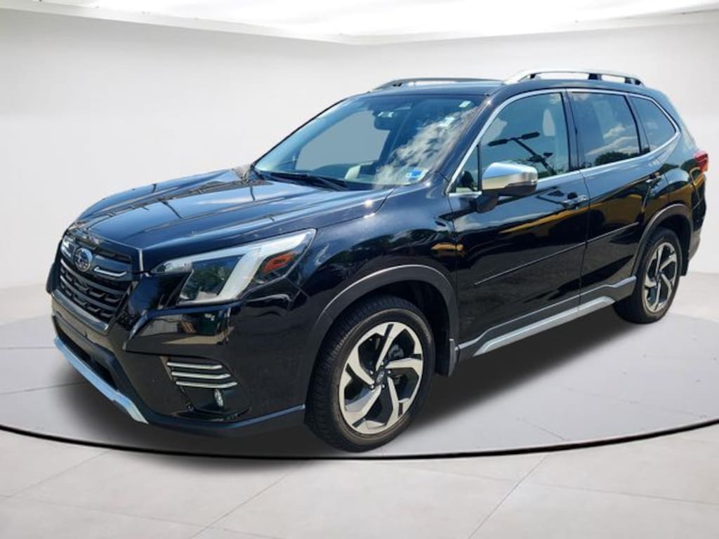 Used 2022 Subaru Forester Touring SUV