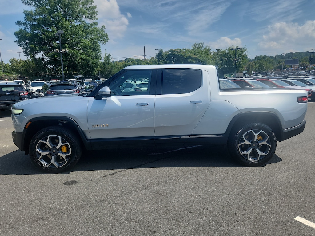 Used 2023 Rivian R1T Adventure Adventure Quad-Motor Large Pack