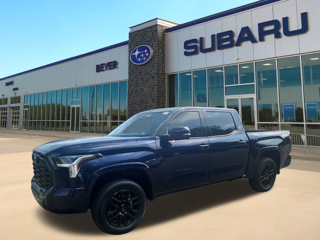 Used 2022 Toyota Tundra SR5 SR5 CrewMax 5.5 Bed