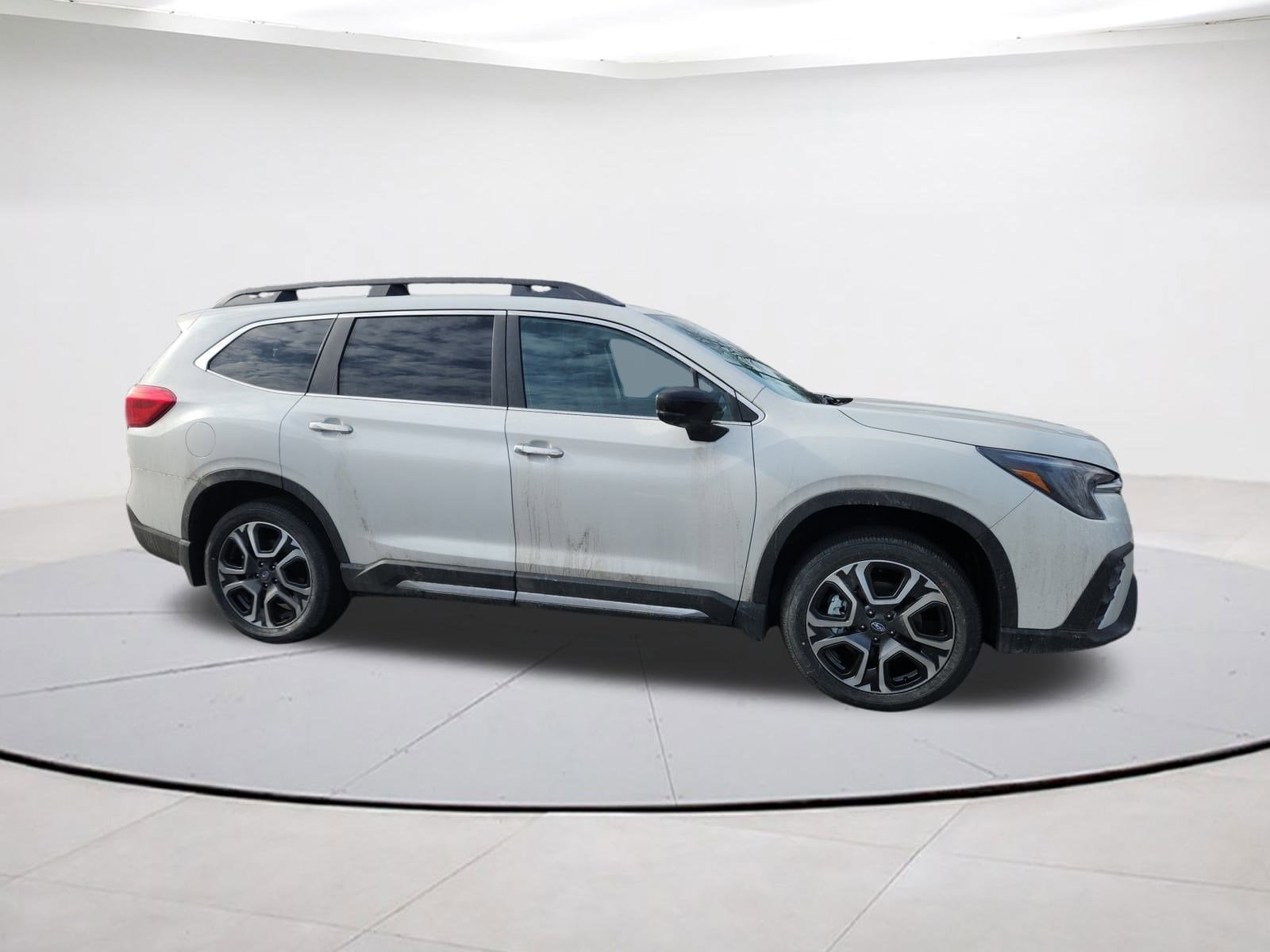 2026 Subaru Ascent Touring's photo