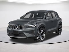 2026 Volvo XC40 B5 Core SUV