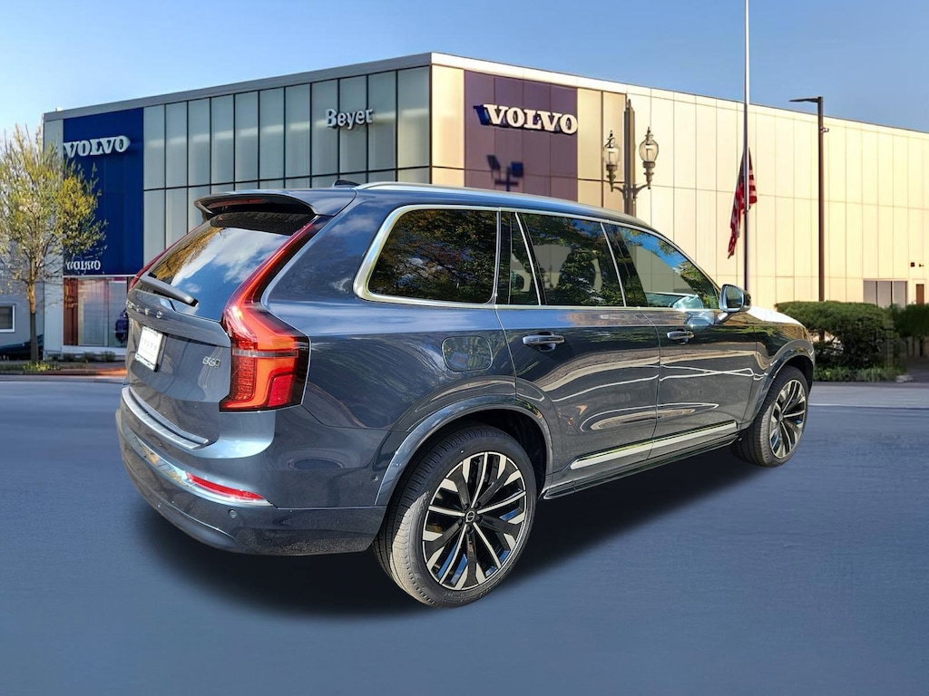 New 2026 Volvo XC90 B6 Plus 7-Seater SUV