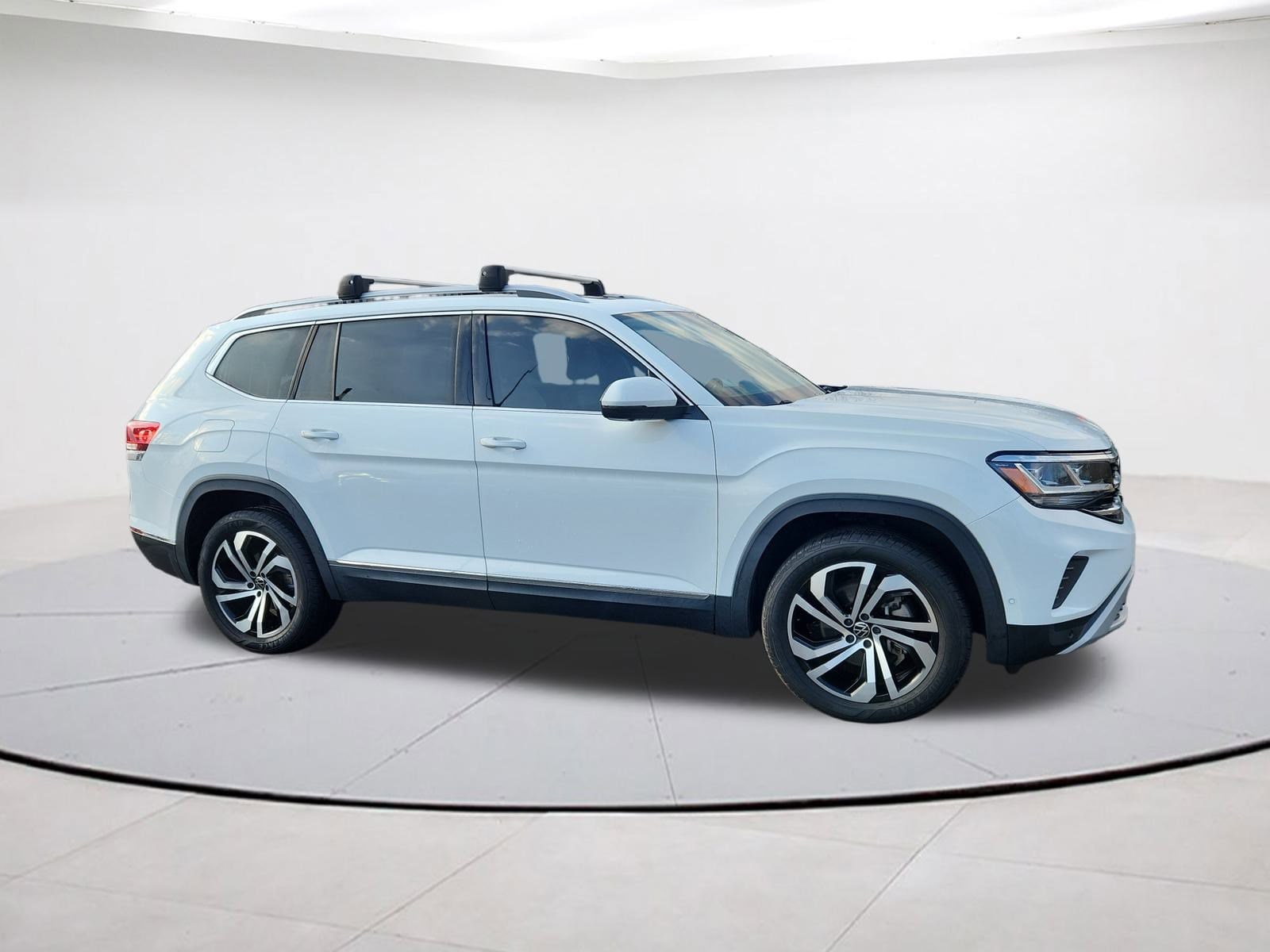 2021 Volkswagen Atlas SEL Premium's photo