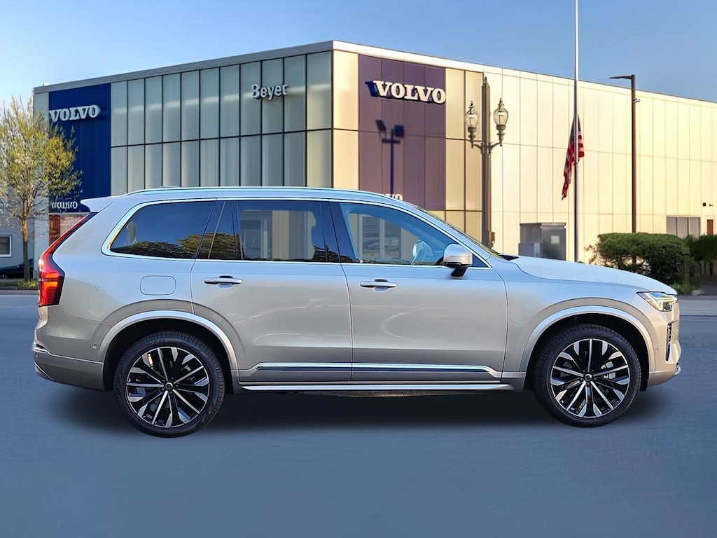 New 2026 Volvo XC90 plug-in hybrid T8 Plus 6-Seater SUV