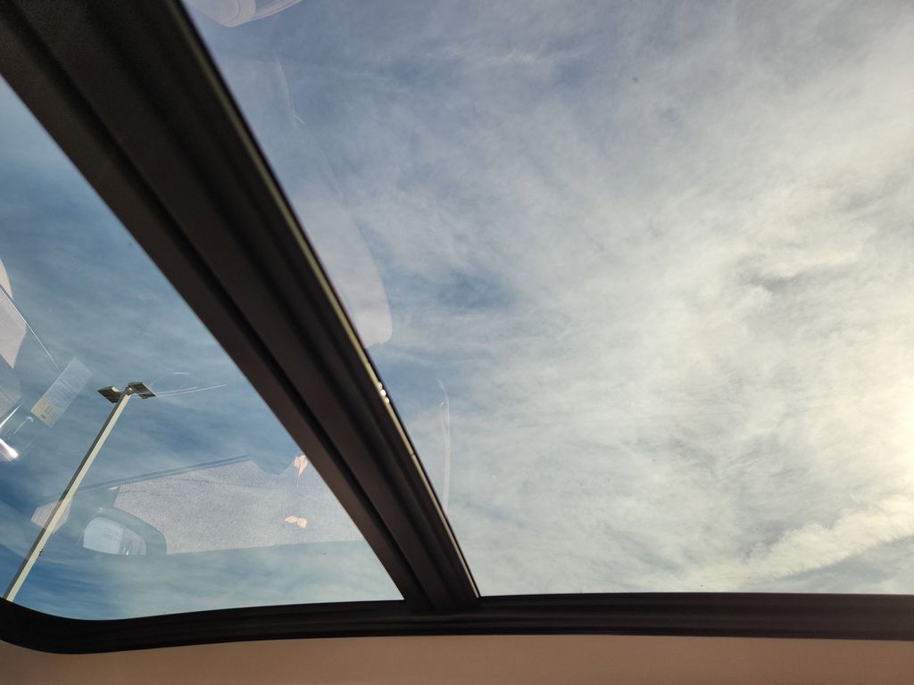 2026 Volvo XC90 Ultra - Photo 23