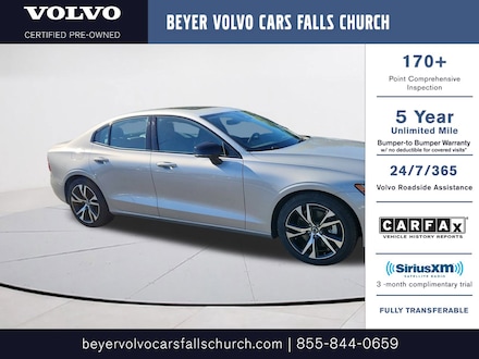 2025 Volvo S60 B5 Core Sedan