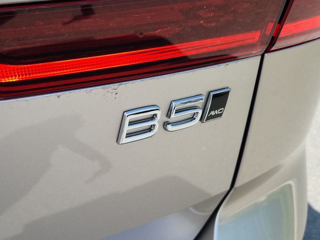 2026 Volvo XC60 Ultra - Photo 7