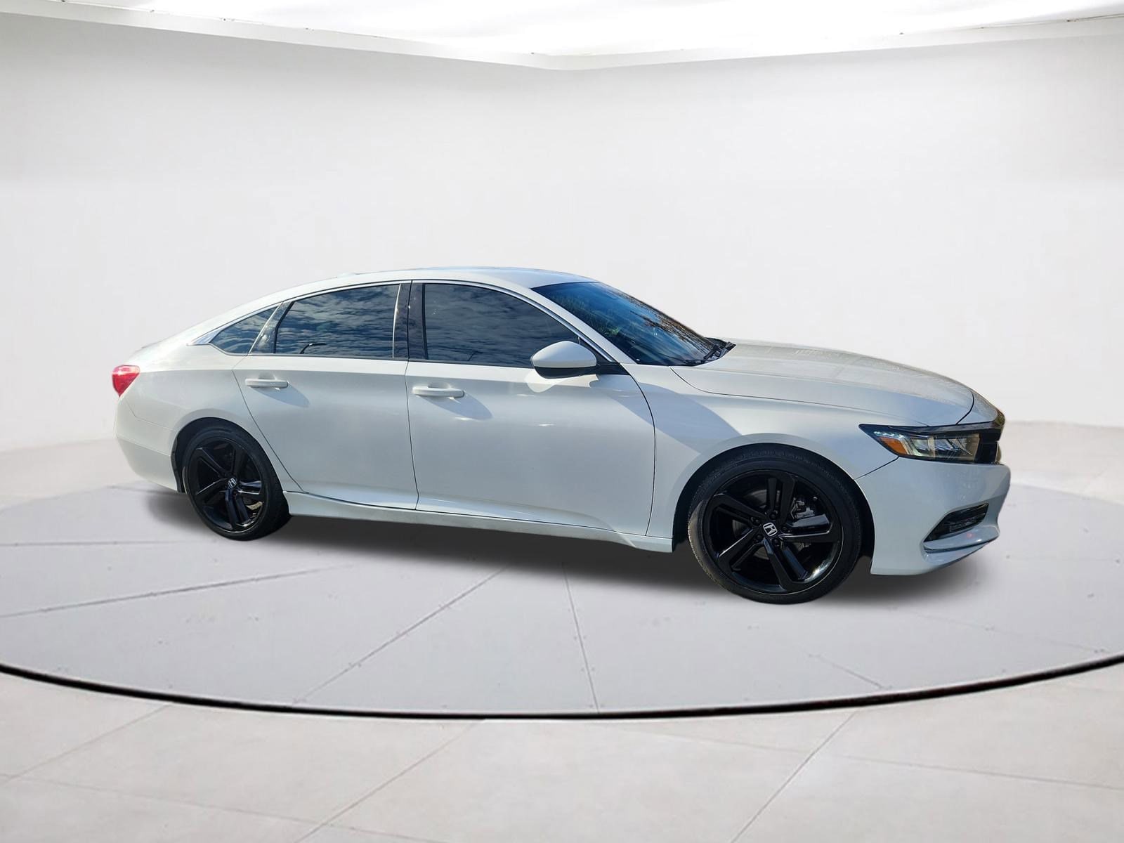 2020 Honda Accord Sport's photo