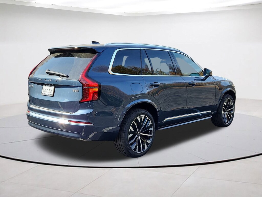 New 2026 Volvo XC90 B6 Plus 7-Seater SUV