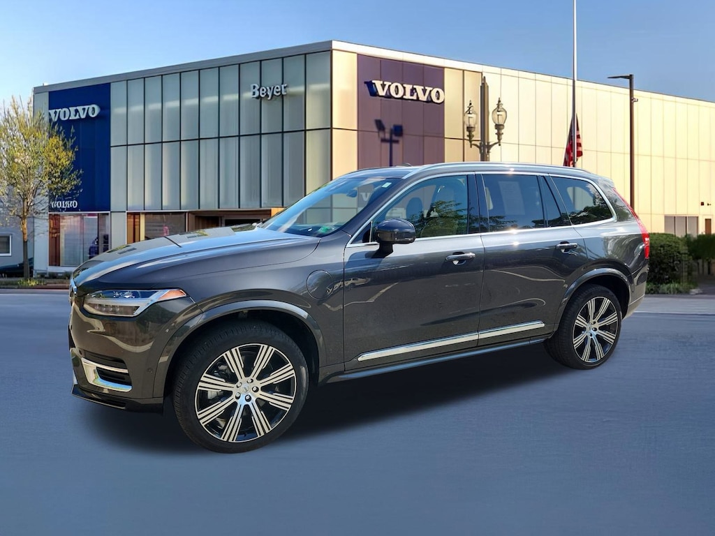 Used 2024 Volvo XC90 Recharge Plug-In Hybrid T8 Ultimate Bright 7-Seater SUV