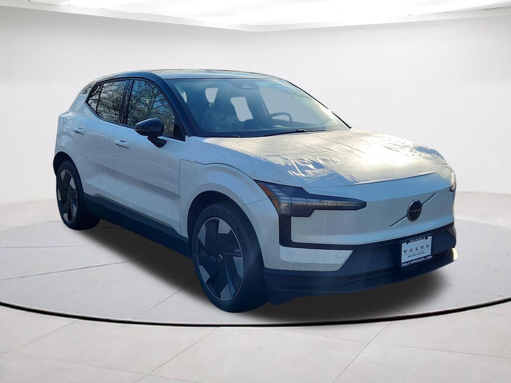 2026 Volvo EX30 Twin Motor Performance Plus's photo