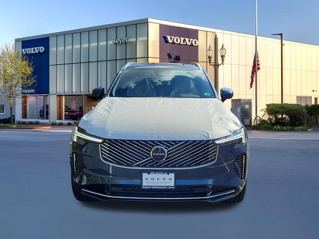 New 2026 Volvo XC90 B6 Plus 7-Seater SUV