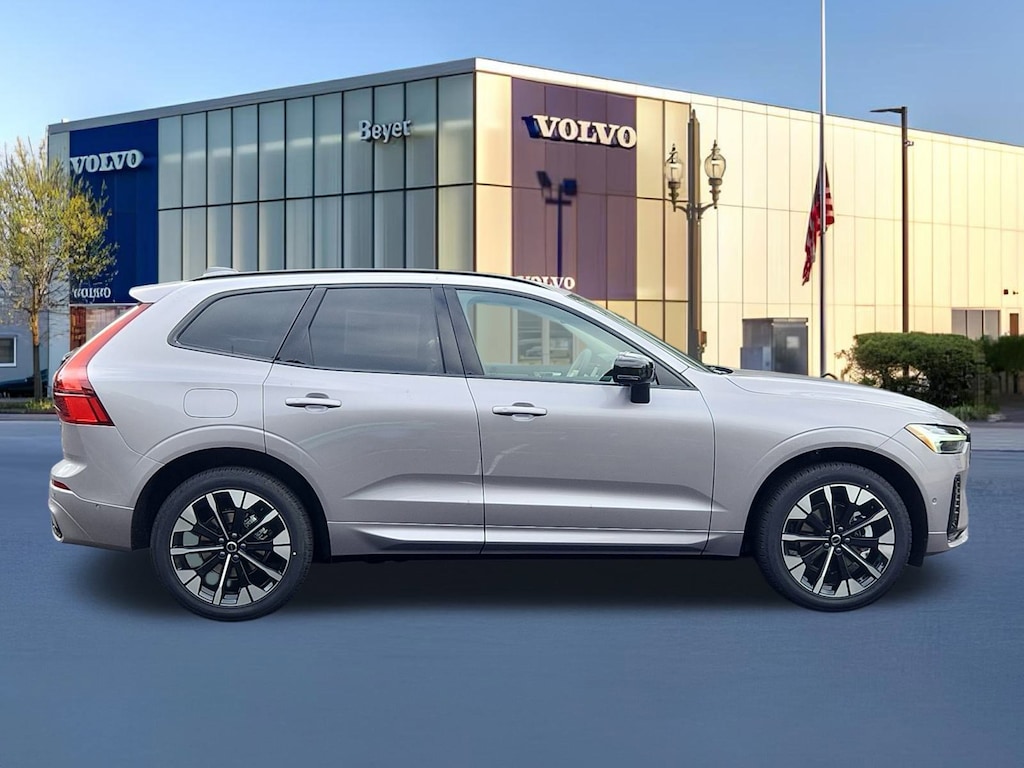 New 2026 Volvo XC60 B5 Ultra SUV