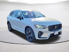 2026 Volvo XC60 plug-in hybrid T8 Core eAWD SUV