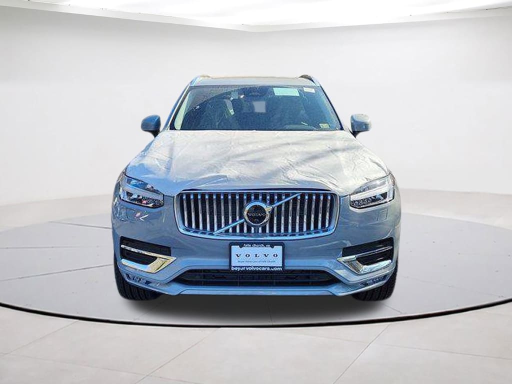 New 2025 Volvo XC90 B6 Plus 7-Seater SUV