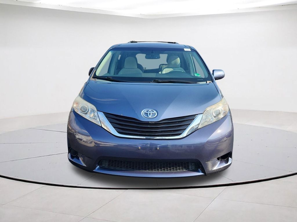 Used 2014 Toyota Sienna LE with VIN 5TDKK3DC9ES511719 for sale in Falls Church, VA