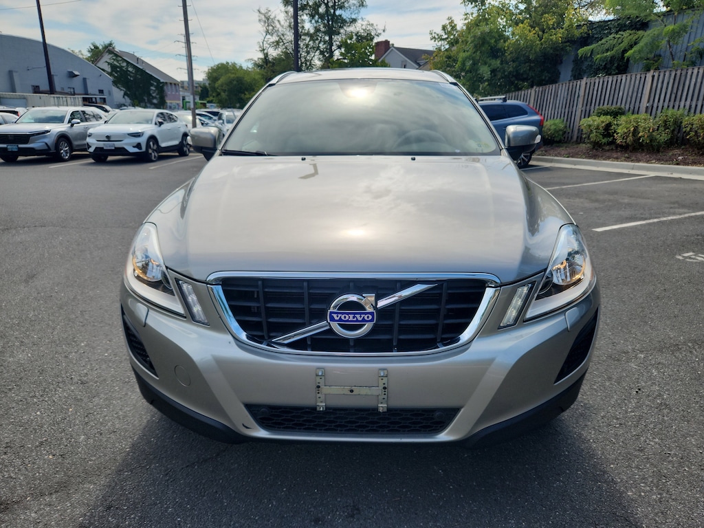 Used 2012 Volvo XC60 T6 AWD w/Climate Package, Dual Stage Child Booster Seats, Technology Package SUV