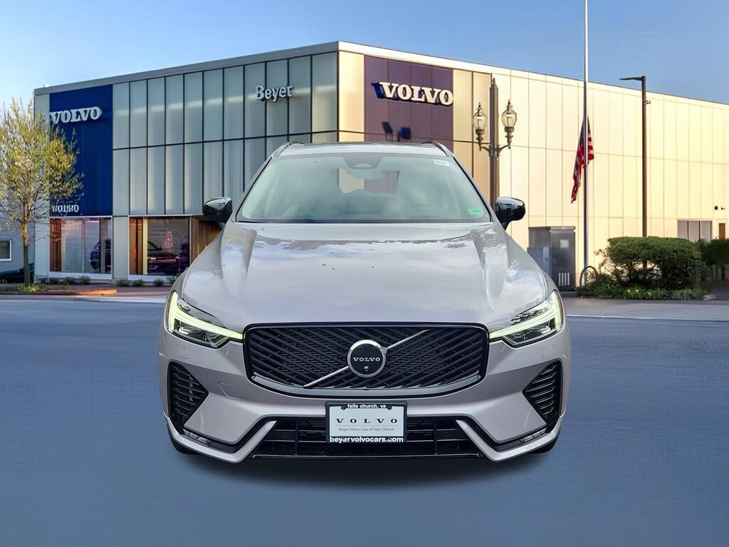 New 2026 Volvo XC60 B5 Ultra SUV