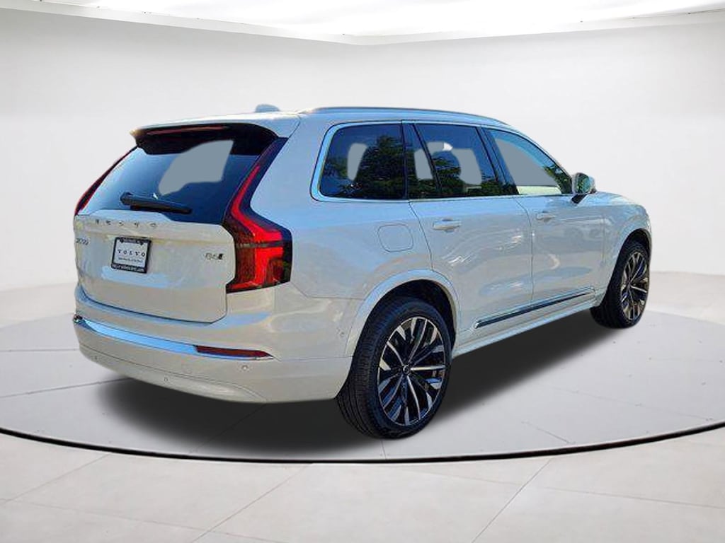 New 2026 Volvo XC90 B6 Ultra 7-Seater SUV